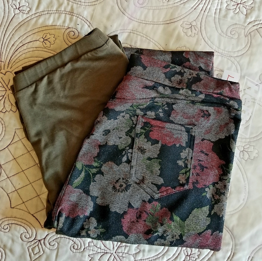 SALE $5!!!  Buy 1 get 1 leggings